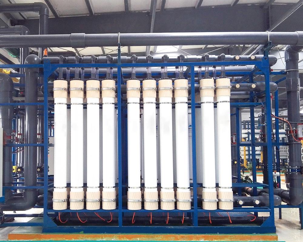 CONTAINERIZED WATER TREATMENT EQUIPMENT